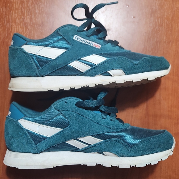 Reebok classic - Picture 2 of 6